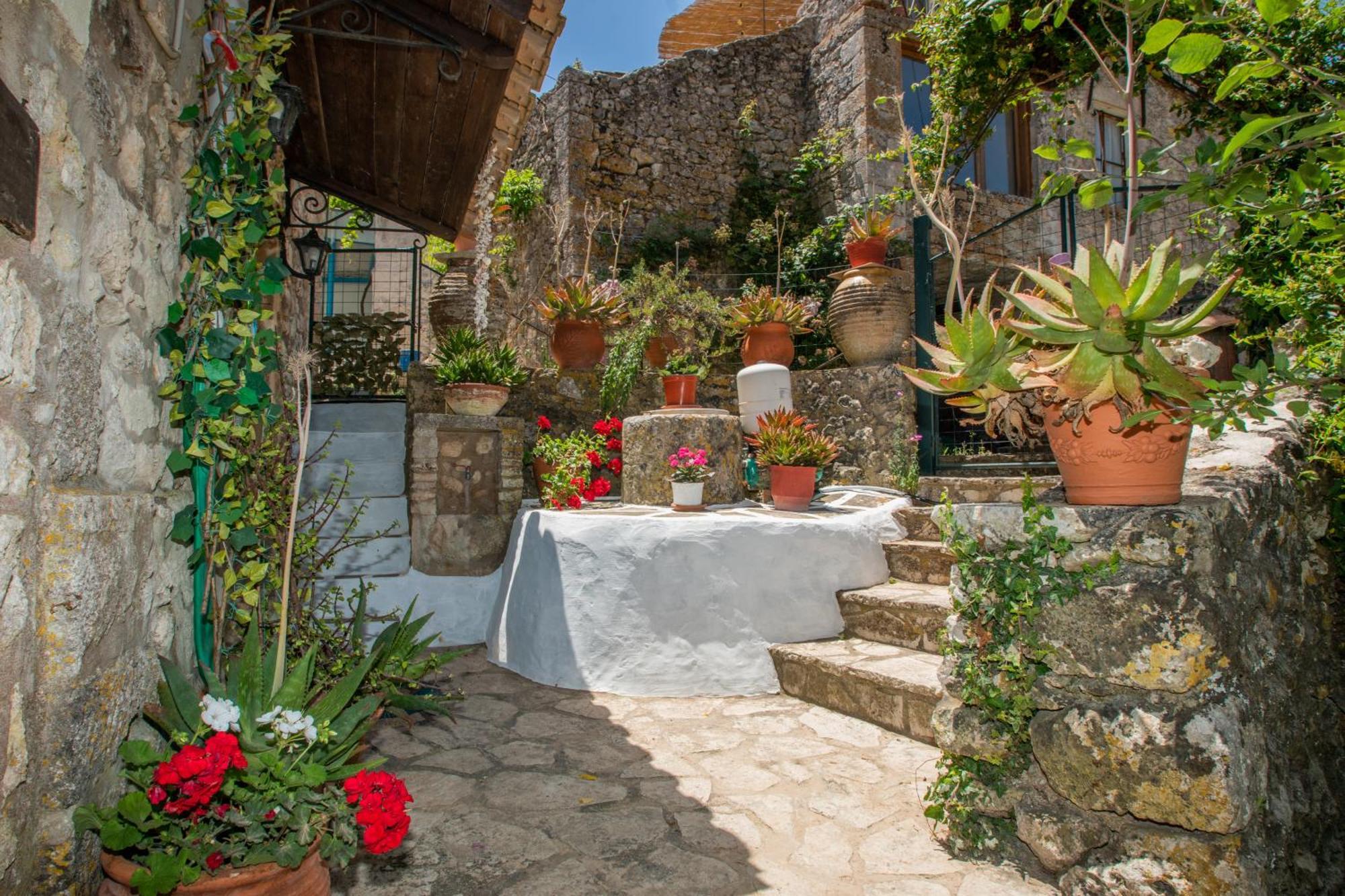 Gioia Traditional House Ágios Nikolaos Exterior foto